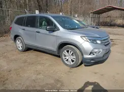 5FNYF5H11HB003854 2017 HONDA PILOT