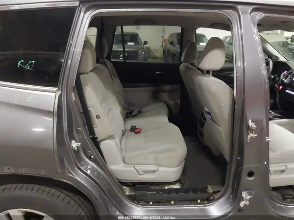5FNYF5H11HB007922 2017 HONDA PILOT - Image 8