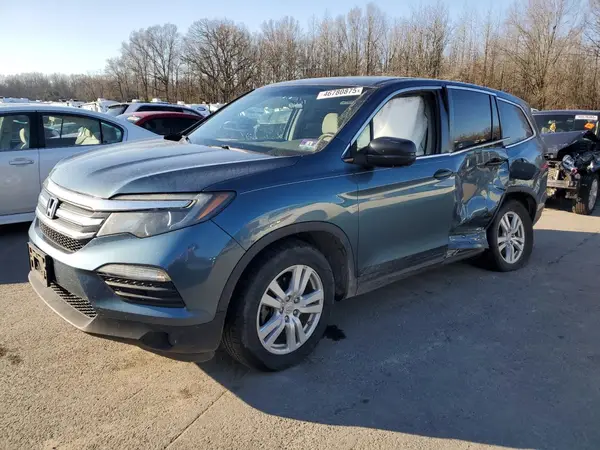 5FNYF5H11HB024817 2017 HONDA PILOT - Image 1