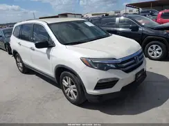 5FNYF5H11HB044498 2017 HONDA PILOT
