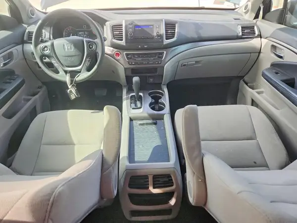 5FNYF5H11JB026038 2018 HONDA PILOT - Image 8
