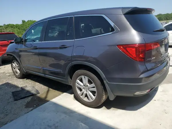 5FNYF5H11JB032406 2018 HONDA PILOT - Image 2
