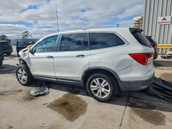 5FNYF5H12GB011900 2016 HONDA PILOT - Image 2