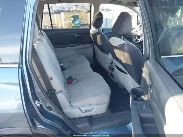 5FNYF5H12JB005327 2018 HONDA PILOT - Image 8