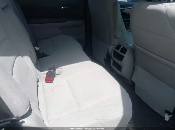 5FNYF5H12JB005330 2018 HONDA PILOT - Image 8