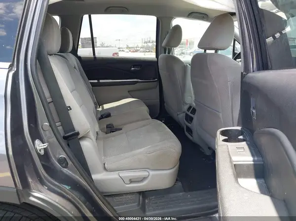 5FNYF5H12JB029174 2018 HONDA PILOT - Image 8