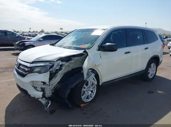 5FNYF5H13GB016670 2016 HONDA PILOT - Image 2