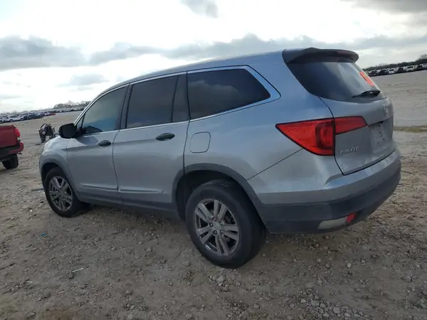 5FNYF5H13HB001037 2017 HONDA PILOT - Image 2