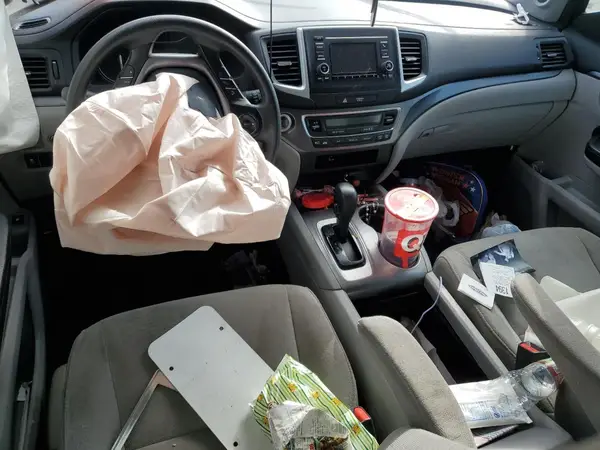 5FNYF5H13HB001037 2017 HONDA PILOT - Image 8