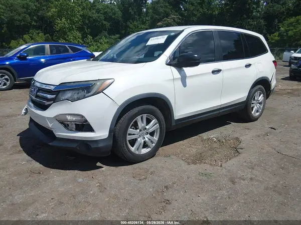 5FNYF5H13HB037570 2017 HONDA PILOT - Image 2