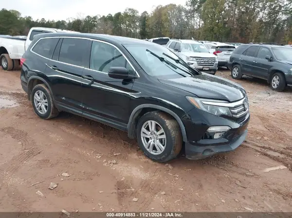 5FNYF5H13JB022105 2018 HONDA PILOT - Image 1