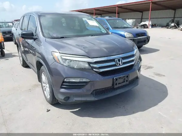 5FNYF5H13JB022783 2018 HONDA PILOT - Image 1