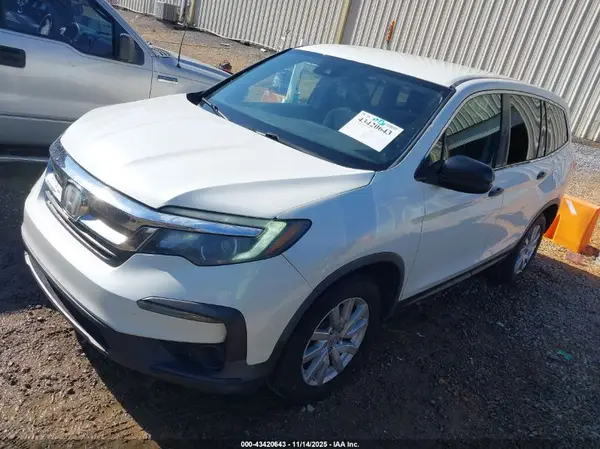 5FNYF5H13KB023742 2019 HONDA PILOT - Image 2