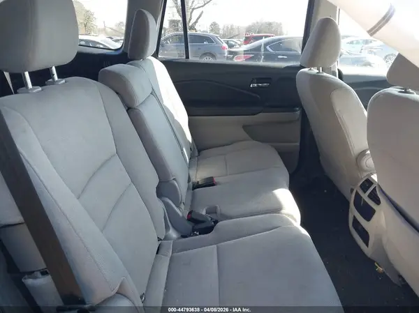 5FNYF5H13KB037592 2019 HONDA PILOT - Image 8