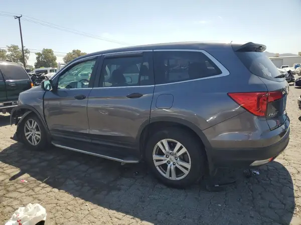 5FNYF5H14HB008272 2017 HONDA PILOT - Image 2