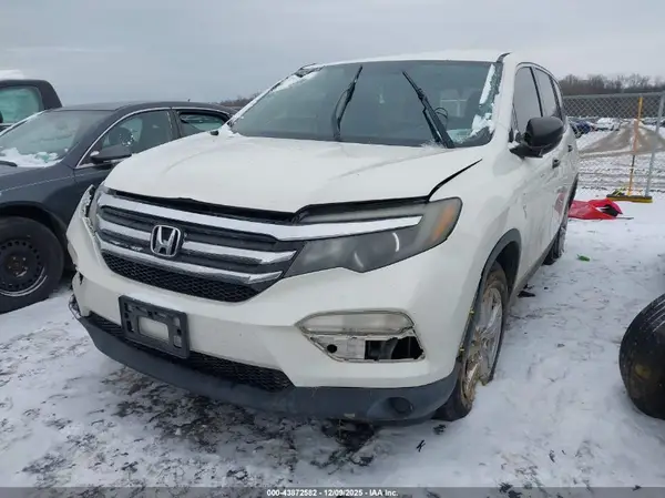 5FNYF5H14HB041532 2017 HONDA PILOT - Image 2