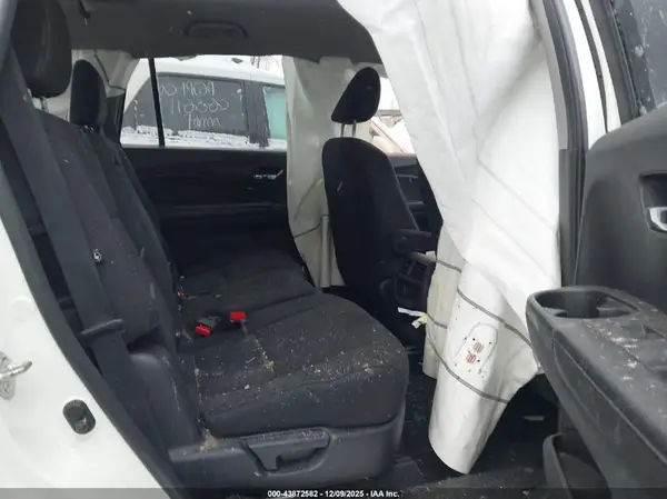 5FNYF5H14HB041532 2017 HONDA PILOT - Image 8