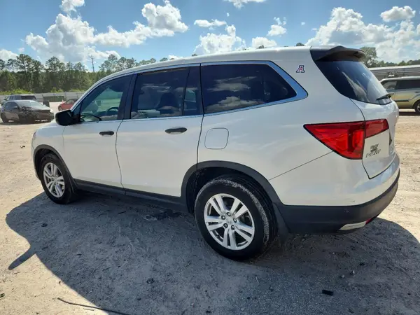 5FNYF5H14JB024686 2018 HONDA PILOT - Image 2
