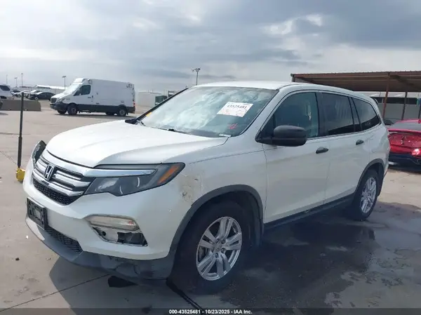 5FNYF5H15HB001881 2017 HONDA PILOT - Image 2