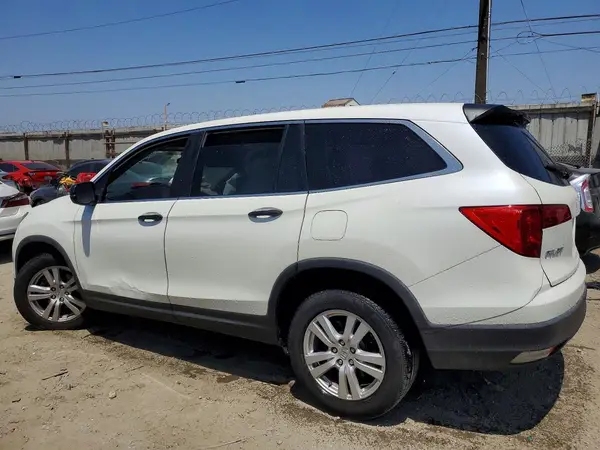5FNYF5H15JB023286 2018 HONDA PILOT - Image 2