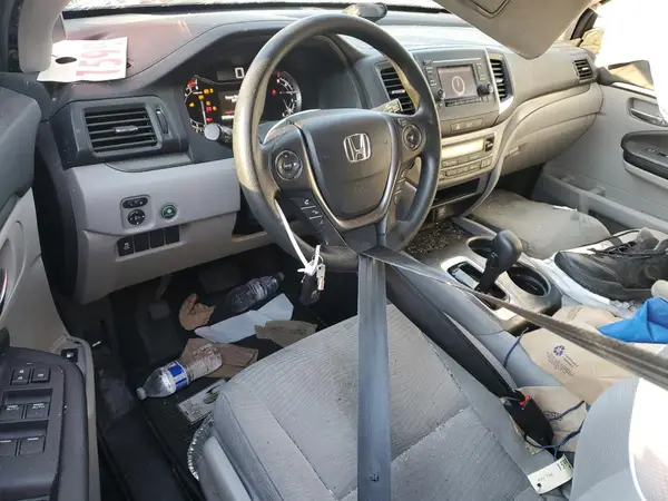 5FNYF5H15JB028018 2018 HONDA PILOT - Image 8