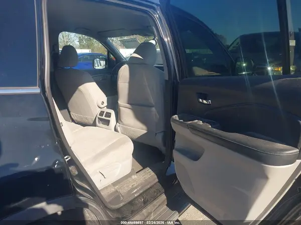 5FNYF5H16GB012984 2016 HONDA PILOT - Image 8