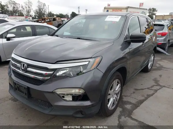 5FNYF5H16GB032832 2016 HONDA PILOT - Image 2