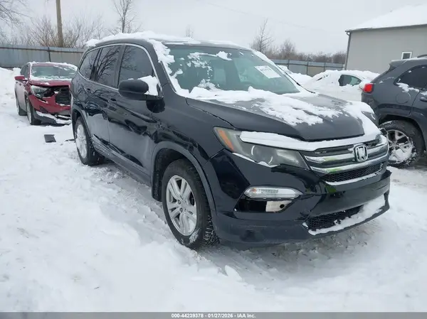 5FNYF5H16GB045077 2016 HONDA PILOT - Image 1
