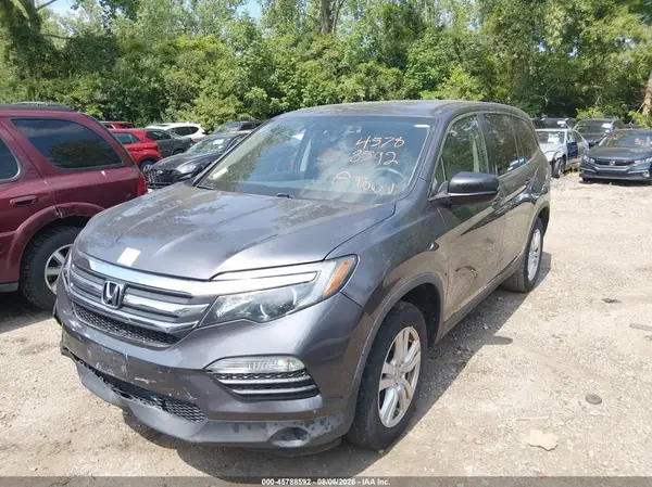5FNYF5H16HB045890 2017 HONDA PILOT - Image 2