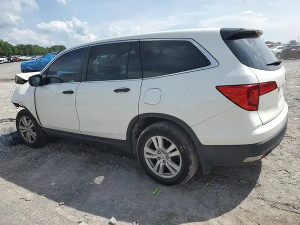 5FNYF5H16JB002155 2018 HONDA PILOT - Image 2