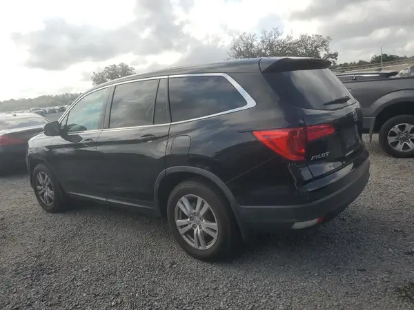 5FNYF5H16JB002379 2018 HONDA PILOT - Image 2