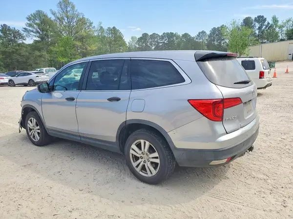 5FNYF5H16JB009672 2018 HONDA PILOT - Image 2