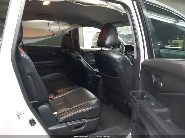 5FNYF5H16JB022129 2018 HONDA PILOT - Image 8