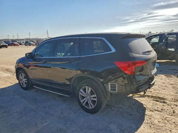 5FNYF5H16JB030537 2018 HONDA PILOT - Image 2
