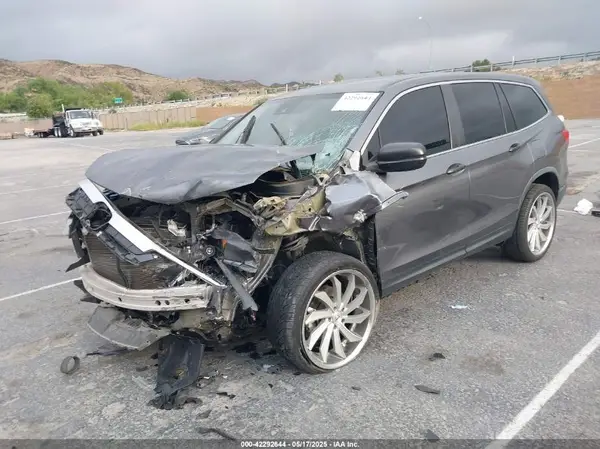 5FNYF5H16KB042673 2019 HONDA PILOT - Image 2