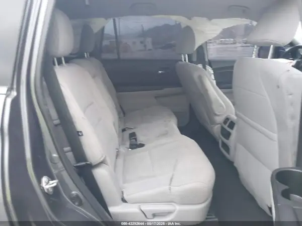 5FNYF5H16KB042673 2019 HONDA PILOT - Image 8