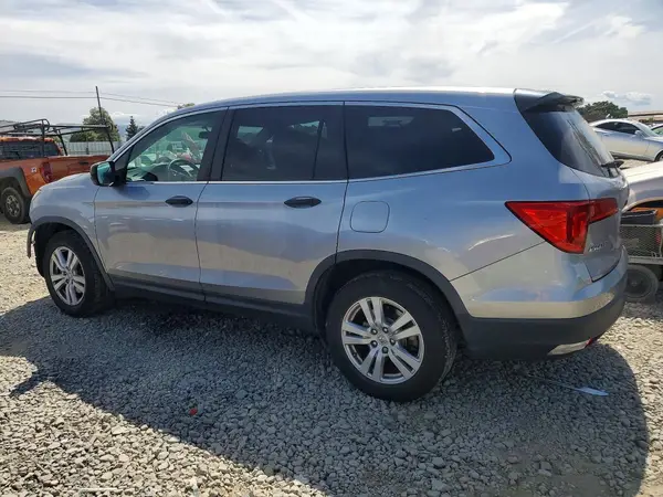 5FNYF5H17HB027110 2017 HONDA PILOT - Image 2