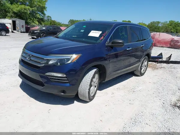 5FNYF5H17JB001595 2018 HONDA PILOT - Image 2