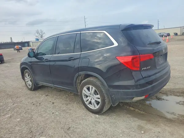 5FNYF5H17JB013343 2018 HONDA PILOT - Image 2