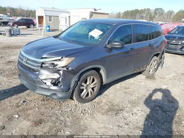 5FNYF5H17JB028540 2018 HONDA PILOT - Image 2