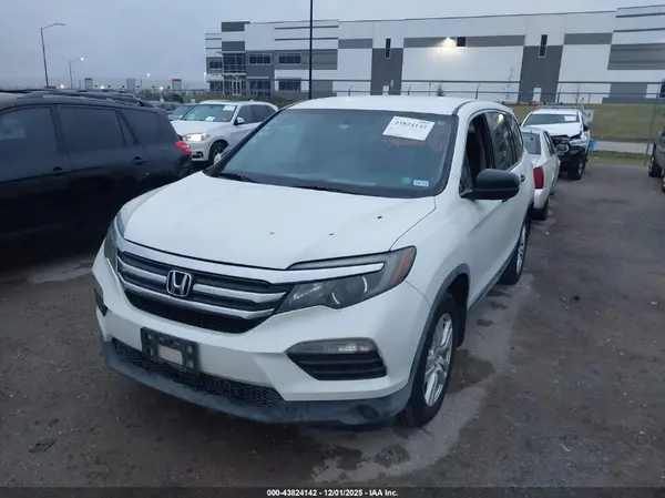 5FNYF5H18GB012274 2016 HONDA PILOT - Image 2