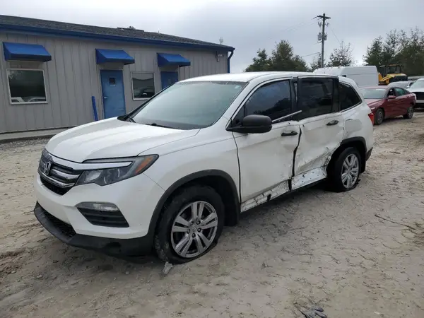 5FNYF5H18HB034762 2017 HONDA PILOT - Image 1