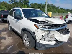 5FNYF5H18HB044448 2017 HONDA PILOT