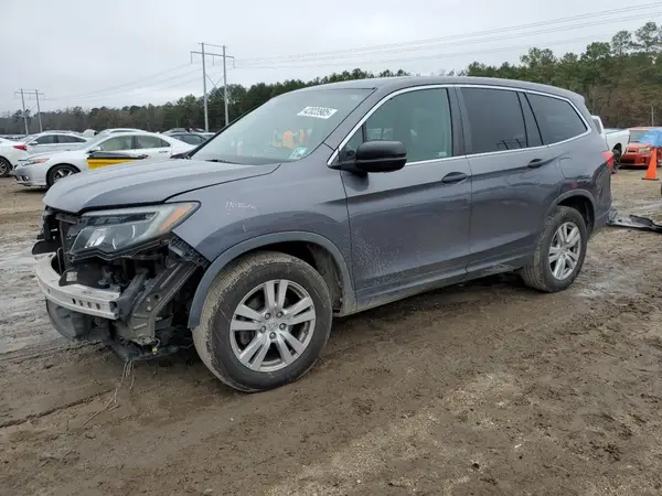 5FNYF5H18JB001623 2018 HONDA PILOT - Image 1
