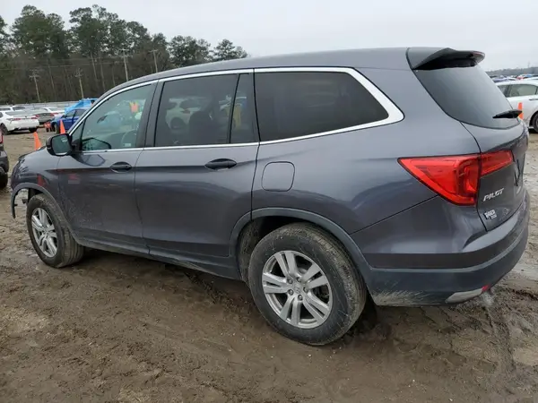 5FNYF5H18JB001623 2018 HONDA PILOT - Image 2