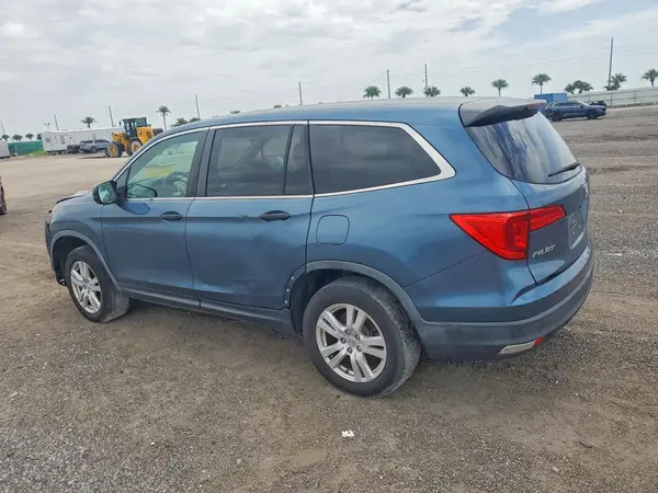 5FNYF5H18JB010029 2018 HONDA PILOT - Image 2