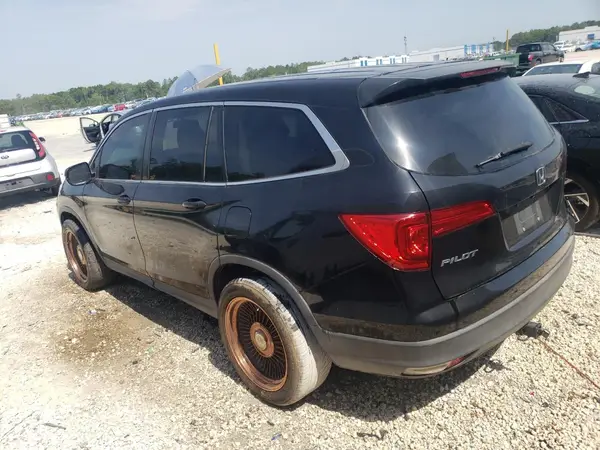 5FNYF5H18JB032614 2018 HONDA PILOT - Image 2