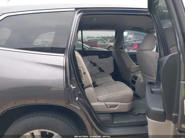 5FNYF5H19GB050581 2016 HONDA PILOT - Image 8