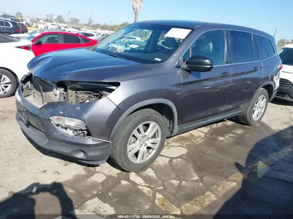 5FNYF5H19HB002094 2017 HONDA PILOT - Image 2