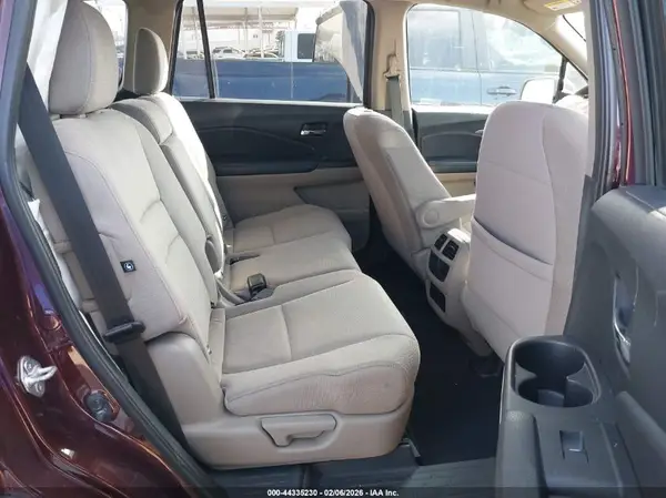 5FNYF5H19HB028002 2017 HONDA PILOT - Image 8
